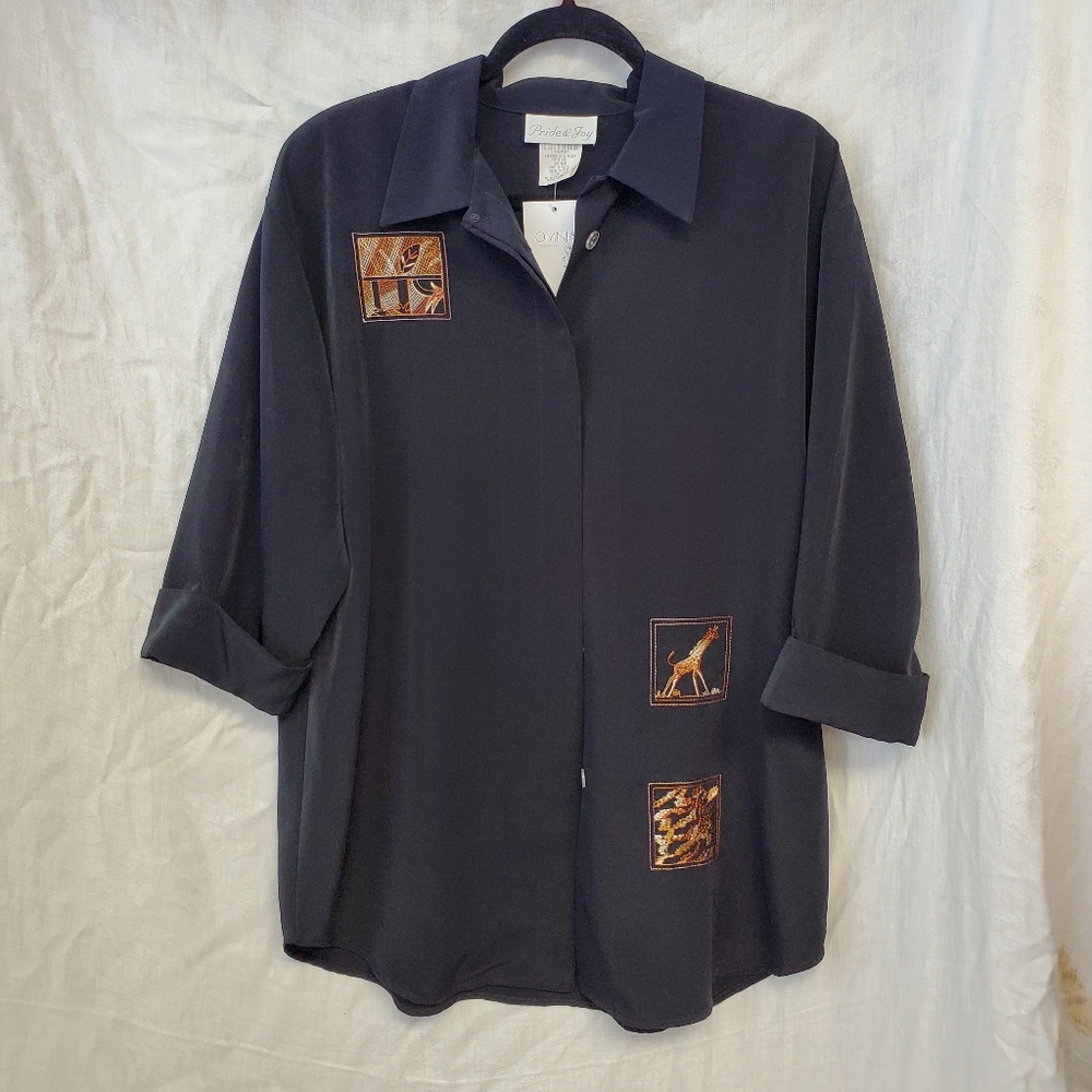 Vintage • 3/4 Sleeve Safari Embroidered Blouse size Large/XL